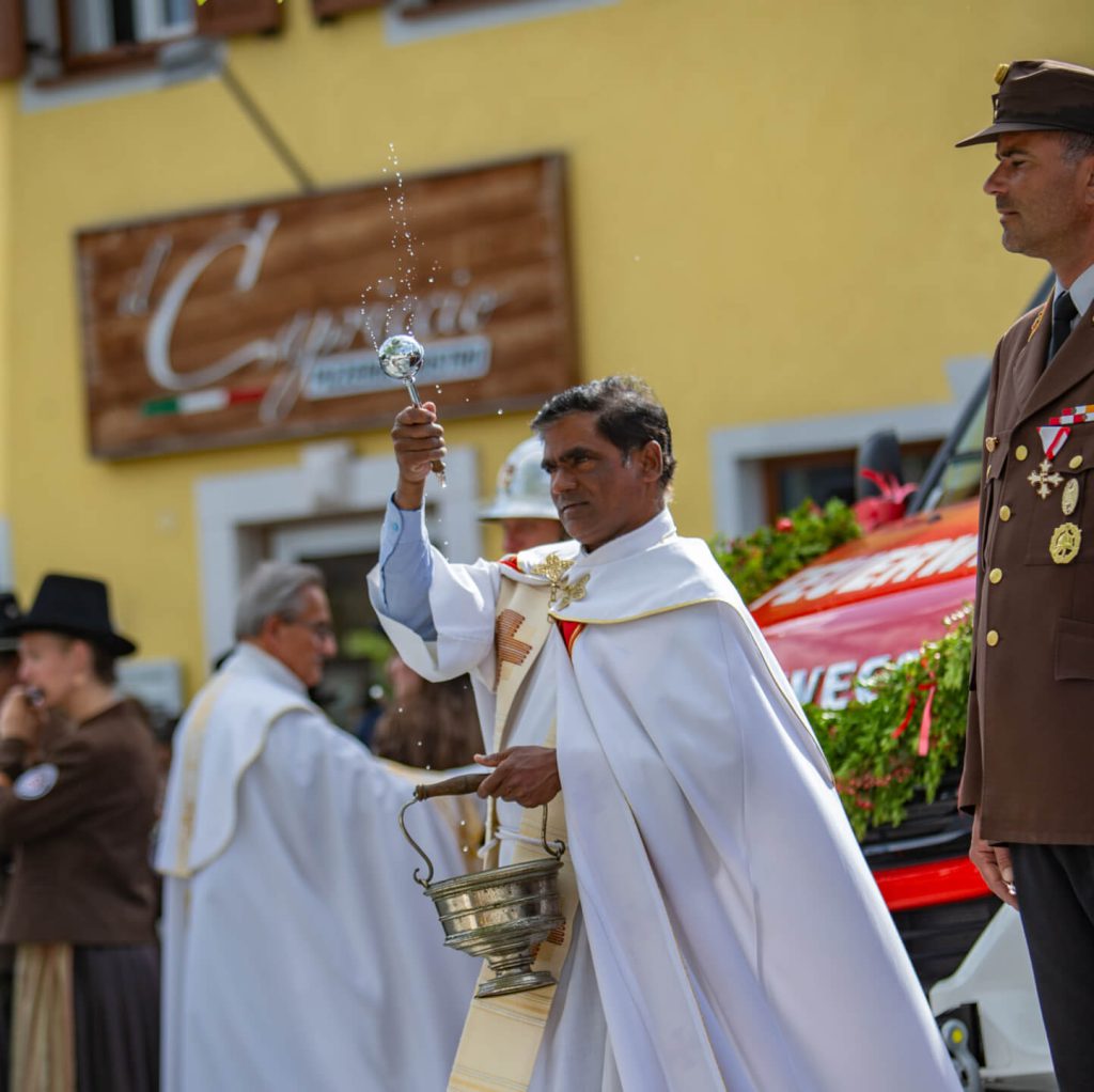 Florianifeier mit Fahrzeugsegnung